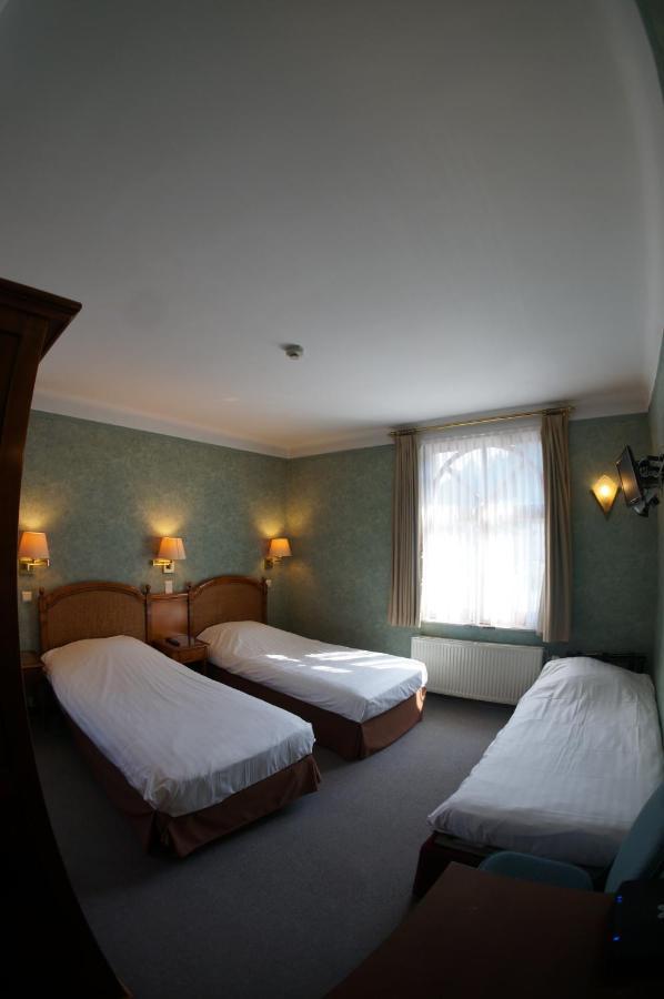 Hotel Du Roy Bouillon Ngoại thất bức ảnh