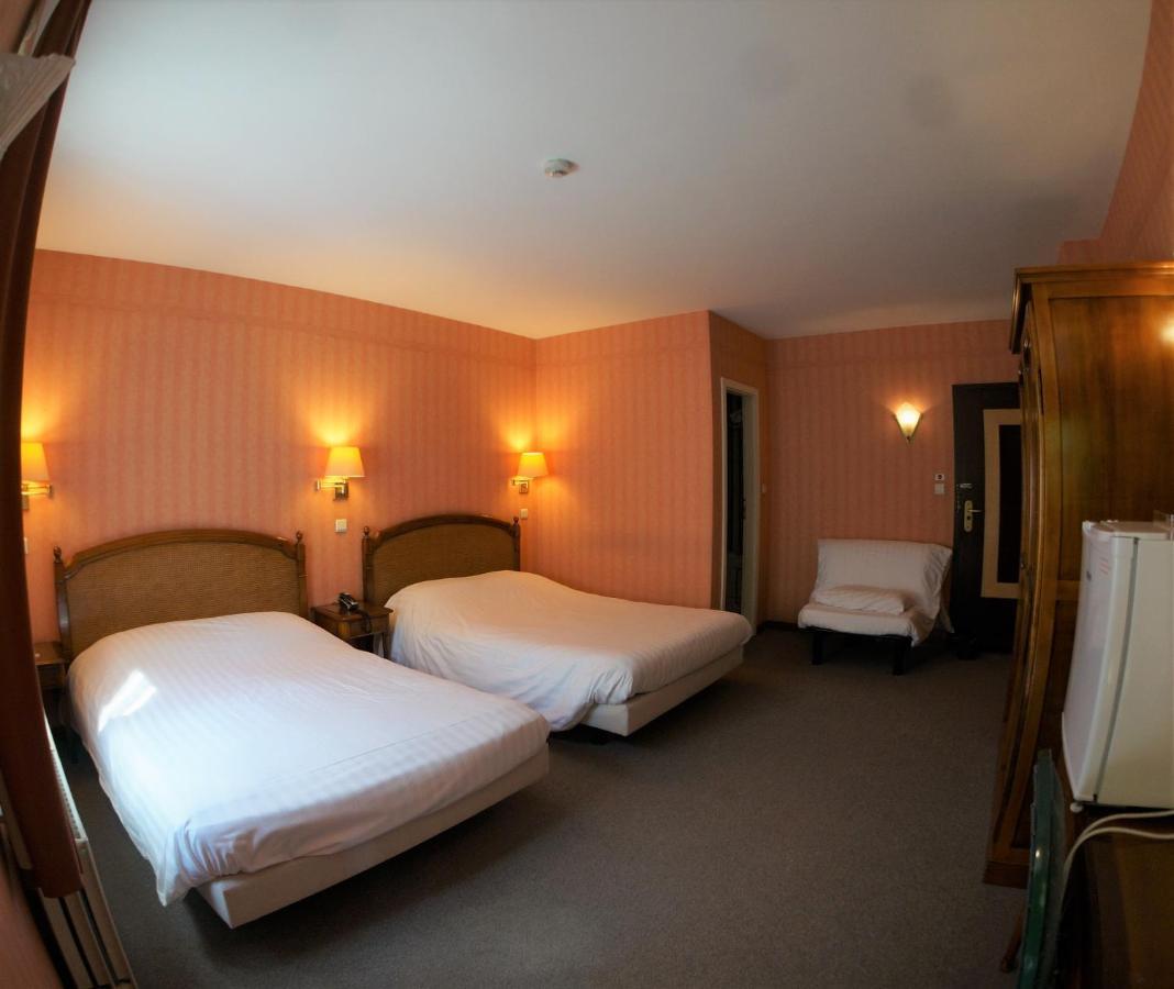 Hotel Du Roy Bouillon Ngoại thất bức ảnh