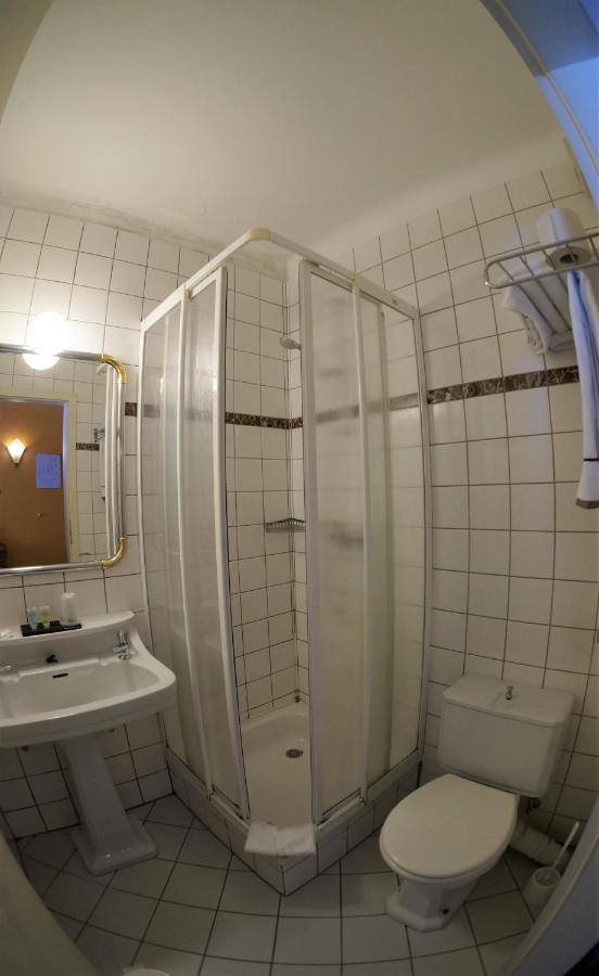 Hotel Du Roy Bouillon Ngoại thất bức ảnh