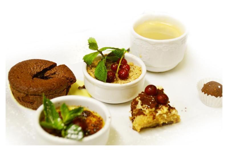 Hotel Du Roy Bouillon Ngoại thất bức ảnh