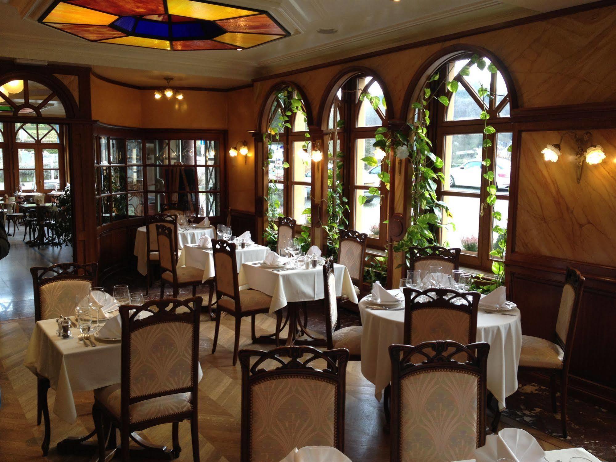 Hotel Du Roy Bouillon Ngoại thất bức ảnh